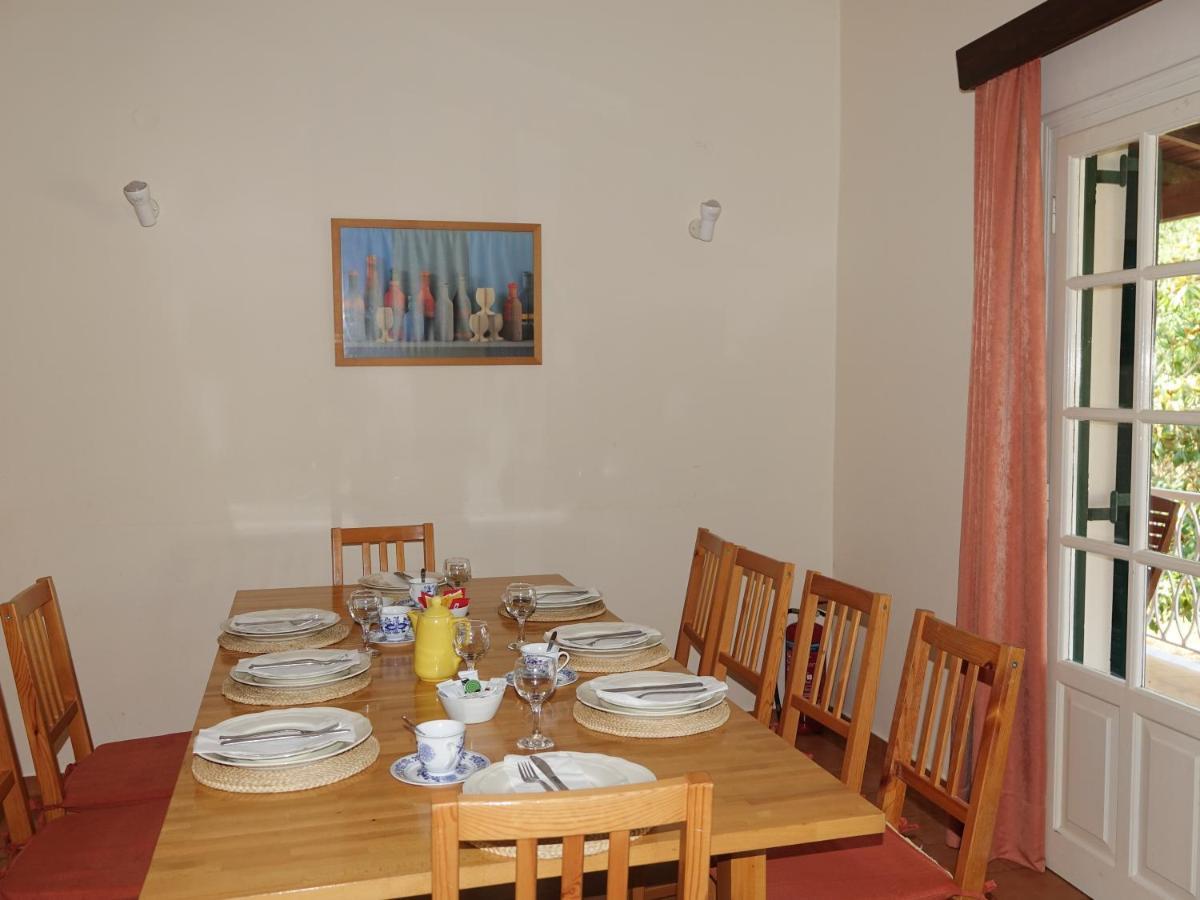 Villa Leda Karousades  ภายนอก รูปภาพ